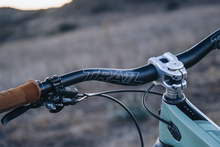 Load image into Gallery viewer, The Crockett Alloy Handlebar