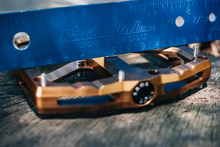 Load image into Gallery viewer, The Sage Alloy Pedal