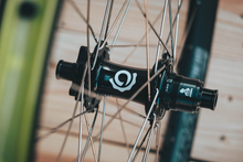 Load image into Gallery viewer, The Shed Wheelset w/ Hydra 2 Hubs