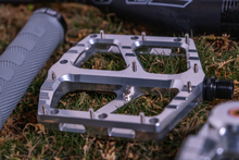 Load image into Gallery viewer, The Sage Alloy Pedal
