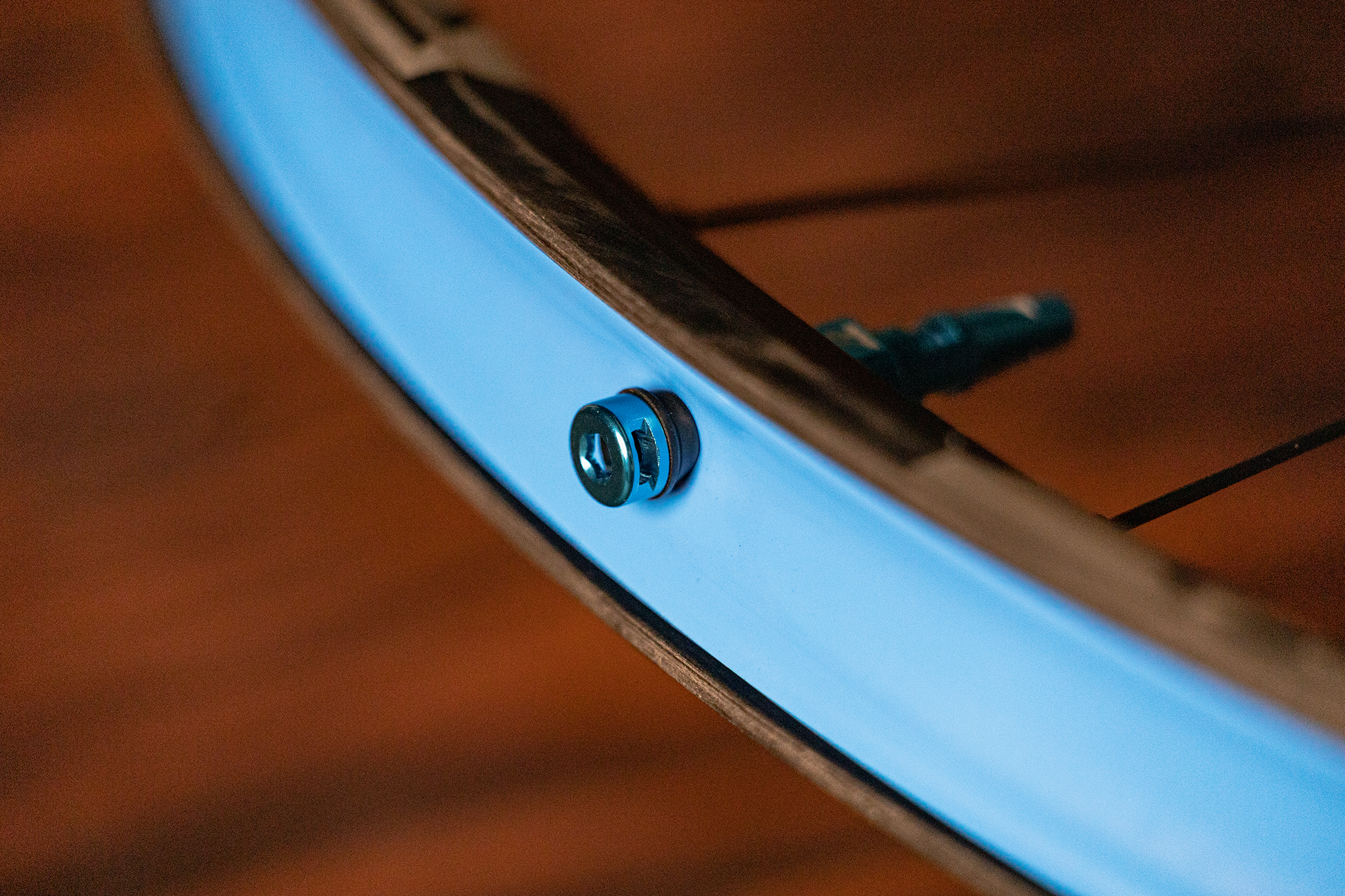 Trail One Components Tubeless Valve Stem V2 40mm Blue Tires Tubes Sealant Valves and Cycling Accessories from Worldwide Cyclery